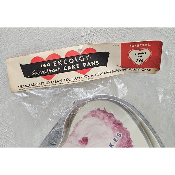 VINTAGE*NEW* Two Sweetheart Cake Pans Ekcoloy USA Heart Shaped EKCO Baking Tray‎ - Picture 2 of 12